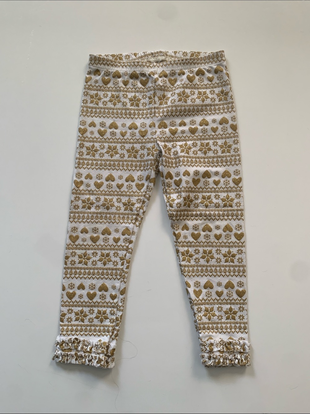 Holiday Time White and Gold Heart Pattern Ruffle Hem Leggings Size 4T